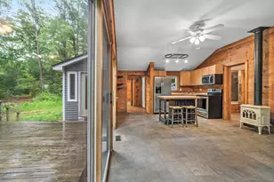 566 Beard Rd, Hillsboro, NH 03244 - Photo 11