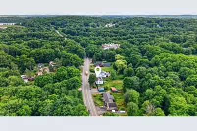 8 Newton Road, Plaistow, NH 03865 - Photo 25