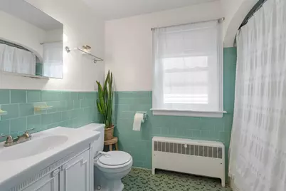 75 Dickey Street, Manchester, NH 03102 - Photo 13