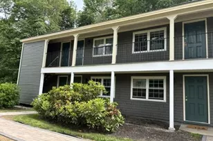 131 Cricketbrook Ave, Dover, NH 03820 - Photo 1