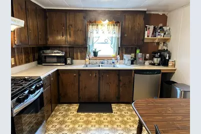 33 Edwards Street, Colebrook, NH 03576 - Photo 7