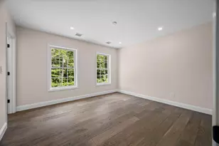 335 Raymond Rd, Chester, NH 03036 - Photo 21