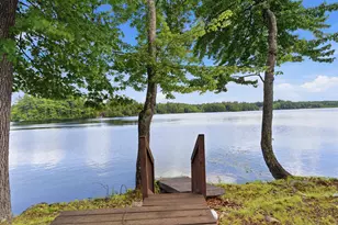 32 N Shr Rd, Sandown, NH 03873 - Photo 9