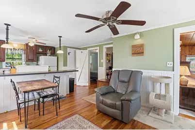 32 N Shore Road, Sandown, NH 03873 - Photo 17