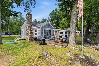 32 N Shore Road, Sandown, NH 03873 - Photo 5