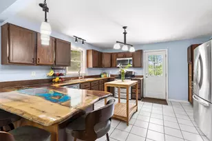 9 Pond View Rd, Weare, NH 03281 - Photo 7