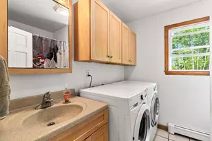 9 Pond View Rd, Weare, NH 03281 - Photo 15