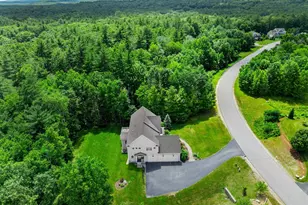 32 Settlers Ct, Bedford, NH 03110 - Photo 47