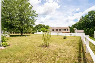 477 Stockdale Cir, Rollinsford, NH 03869 - Photo 9