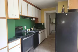 402 Hillside Ave, Berlin, NH 03570 - Photo 11