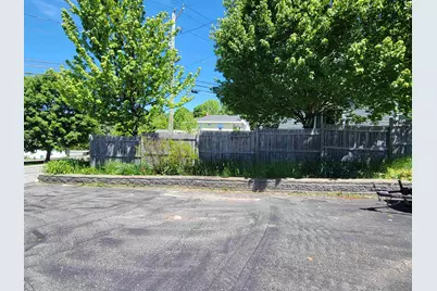 402 Hillside Avenue, Berlin, NH 03570 - Photo 3