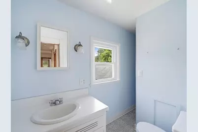 36 Henry Street, Burlington, VT 05401 - Photo 23