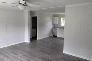 9 Valley Dr, Belmont, NH 03220 - Photo 3