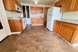 533 S Main St, Hartford, VT 05001 - Photo 25