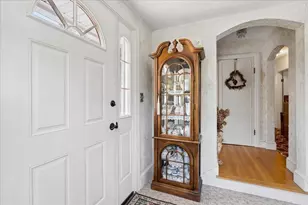 97 Old Rockingham Rd, Salem, NH 03079 - Photo 7