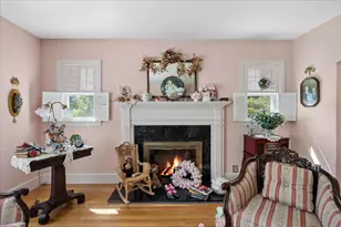 97 Old Rockingham Rd, Salem, NH 03079 - Photo 11
