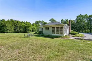 97 Old Rockingham Rd, Salem, NH 03079 - Photo 43