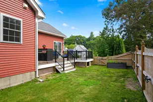 2 Merrill St, Hudson, NH 03051 - Photo 31