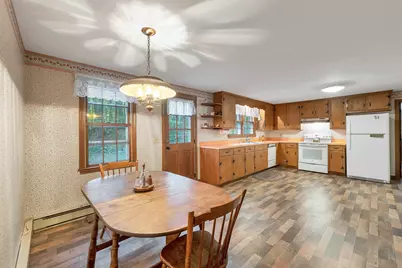 28 Manchester Road, Amherst, NH 03031 - Photo 5
