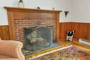 28 Manchester Rd, Amherst, NH 03031 - Photo 9