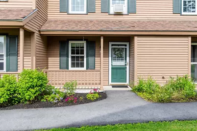 92 Hayes Avenue #92, South Burlington, VT 05403 - Photo 3