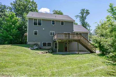 7 N Salem Road, Hampstead, NH 03841 - Photo 5