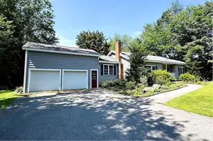 224 Haverhill Rd, Chester, NH 03036 - Photo 5