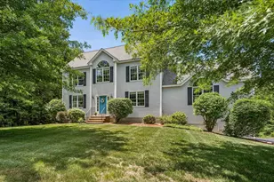 8 Margaret Cir, Mont Vernon, NH 03057 - Photo 1