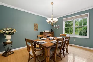 8 Margaret Cir, Mont Vernon, NH 03057 - Photo 9