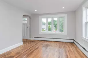 30 Dawson Ave, Manchester, NH 03104 - Photo 11
