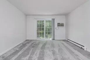 16 Northbrook Dr, Manchester, NH 03102 - Photo 9