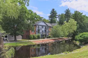 16 Northbrook Dr, Manchester, NH 03102 - Photo 3