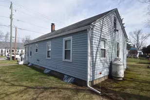 35 Olde Farm Ln, Rochester, NH 03867 - Photo 5