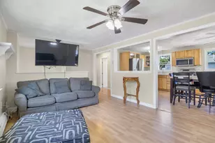 124 Claire St, Manchester, NH 03103 - Photo 5