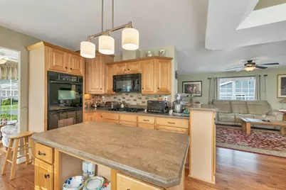 2 Goldenrod Way, North Hampton, NH 03862 - Photo 3
