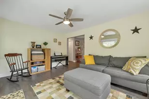 36 Three Ponds Dr, Brentwood, NH 03833 - Photo 25