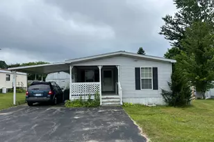 290 Calef Hwy, Epping, NH 03042 - Photo 3