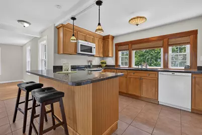 48 Dawson Avenue, Manchester, NH 03104 - Photo 15