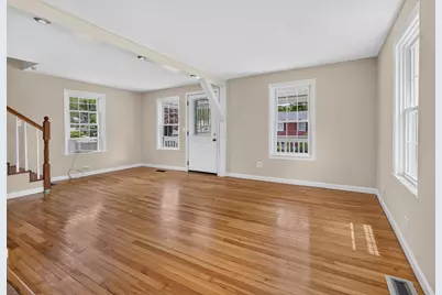 48 Dawson Avenue, Manchester, NH 03104 - Photo 11