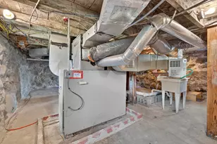 48 Dawson Ave, Manchester, NH 03104 - Photo 41