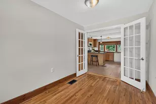 48 Dawson Ave, Manchester, NH 03104 - Photo 19