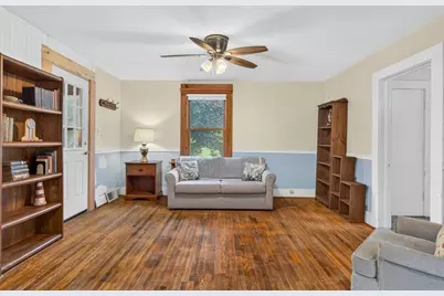 2 Charles Street, Proctor, VT 05765 - Photo 9