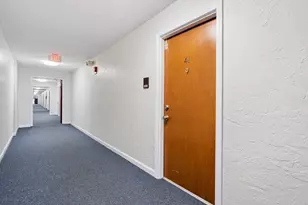 310 Brook Village Rd, Nashua, NH 03062 - Photo 5