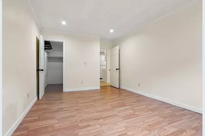 310 Brook Village Road #41, Nashua, NH 03062 - Photo 17