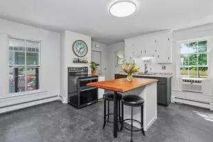 47 Oak St, Milford, NH 03055 - Photo 9