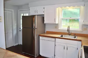 21 Blossom Ln, Merrimack, NH 03054 - Photo 11