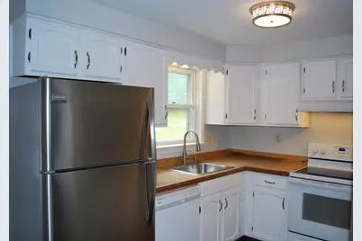 21 Blossom Lane, Merrimack, NH 03054 - Photo 9