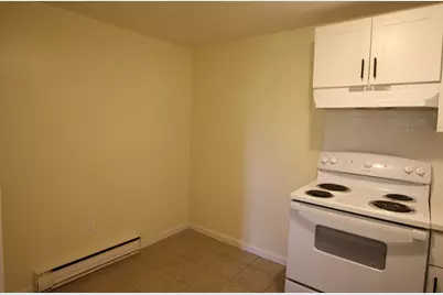13 Charleston Avenue #36, Londonderry, NH 03053 - Photo 3