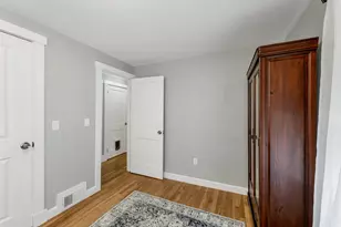2007 Lafayette Rd, Portsmouth, NH 03801 - Photo 9