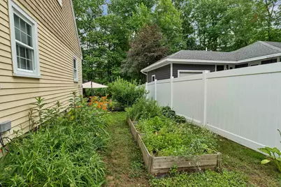 2007 Lafayette Road, Portsmouth, NH 03801 - Photo 15